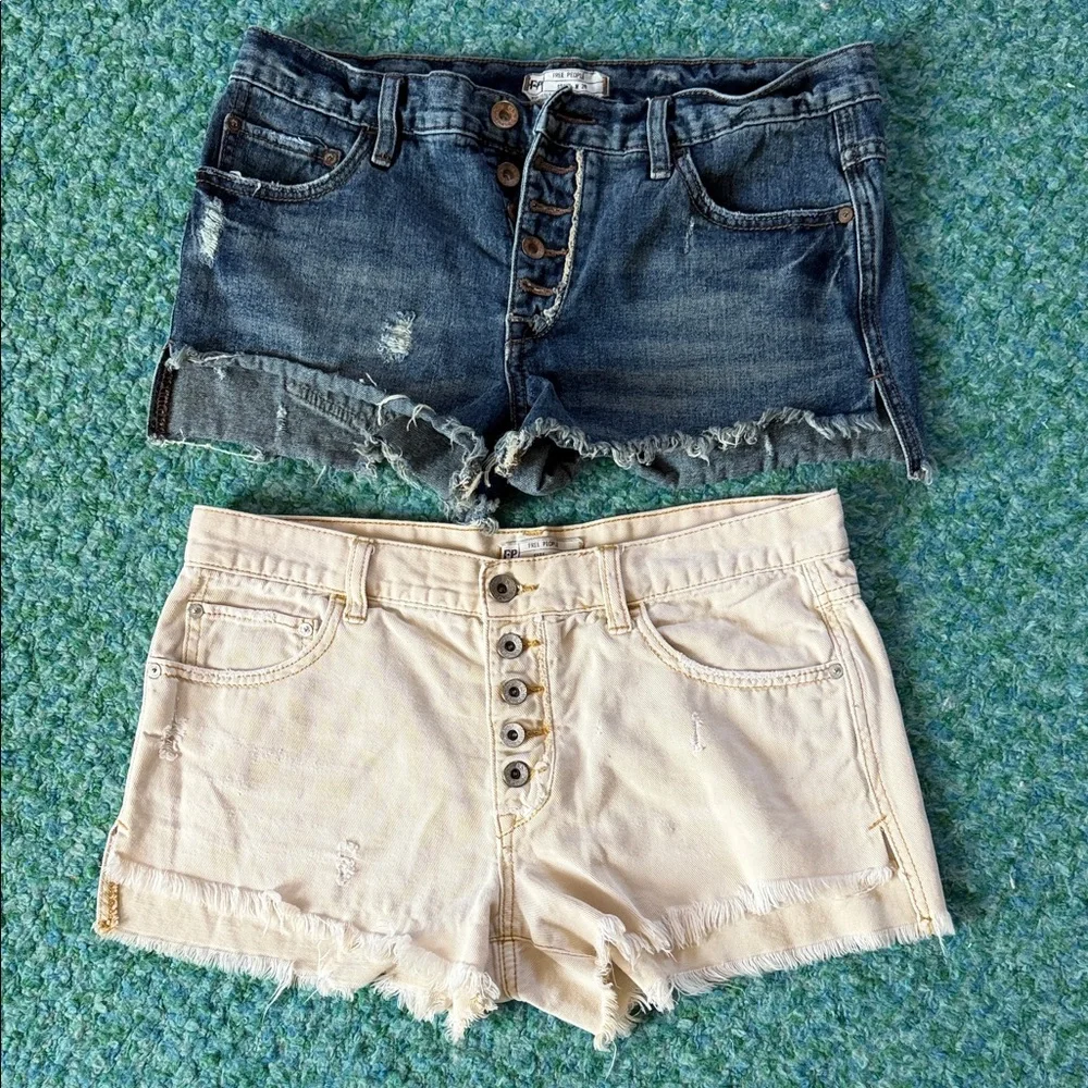 Set of 2 Free People Button-Front Frayed Jean Shorts